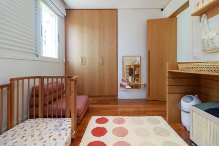 Apartamento à venda com 104m², 2 quartos e 2 vagasSuíte 2