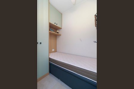 Apartamento à venda com 104m², 2 quartos e 2 vagasÁrea de Serviço - Quarto