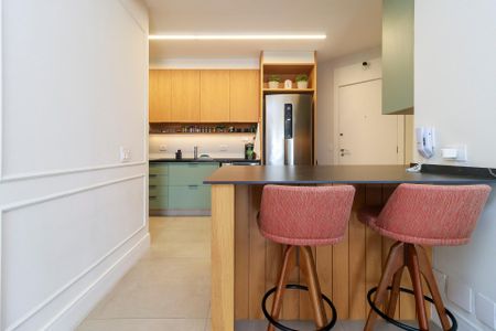 Apartamento à venda com 104m², 2 quartos e 2 vagasCozinha