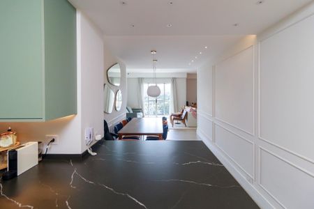 Apartamento à venda com 104m², 2 quartos e 2 vagasSala