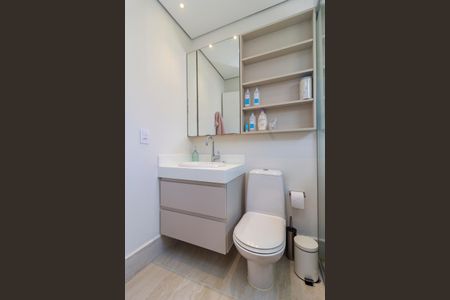 Apartamento à venda com 104m², 2 quartos e 2 vagasSuíte 2 - Banheiro