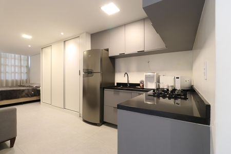 Cozinha  de apartamento à venda com 1 quarto, 37m² em Barra Funda, São Paulo