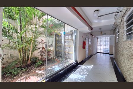 Apartamento à venda com 37m², 1 quarto e sem vagaÁrea comum 