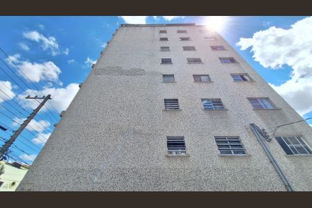 Apartamento à venda com 37m², 1 quarto e sem vagaFachada 
