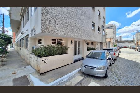 Apartamento à venda com 37m², 1 quarto e sem vagaFachada 