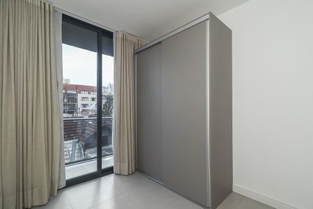 Sala / Quarto / Cozinha de apartamento para alugar com 1 quarto, 30m² em Independência, Porto Alegre