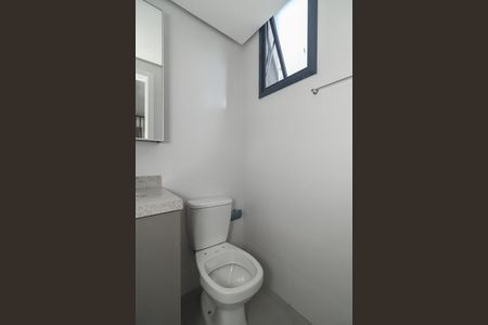 Banheiro de apartamento para alugar com 1 quarto, 30m² em Independência, Porto Alegre