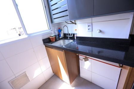 Apartamento para alugar com 42m², 2 quartos e 1 vagaÁrea de Serviço