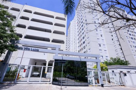 Apartamento para alugar com 42m², 2 quartos e 1 vagaFachada e portaria