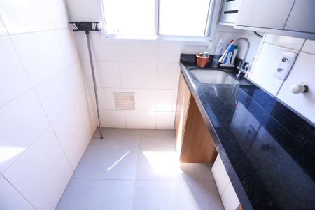 Apartamento para alugar com 42m², 2 quartos e 1 vagaÁrea de Serviço