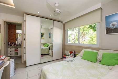 Apartamento à venda com 3 quartos, 150m² em Itacoatiara, Niterói