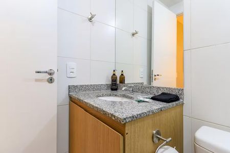 Studio para alugar com 32m², 1 quarto e sem vaga Studio para alugar com 32m², 1 quarto e sem vagaBanheiro