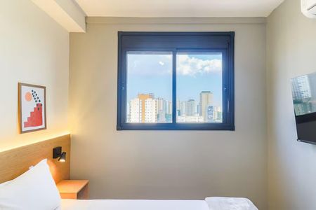 Studio para alugar com 32m², 1 quarto e sem vaga Studio para alugar com 32m², 1 quarto e sem vagaQuarto