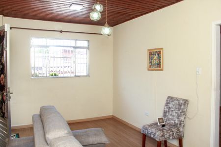 Casa para alugar com 85m², 2 quartos e sem vagaSala