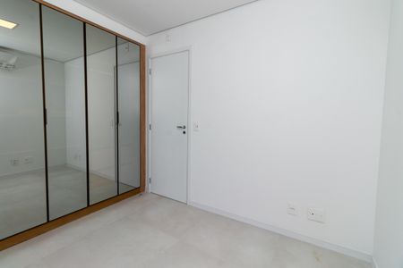 Apartamento à venda com 127m², 3 quartos e 2 vagas Apartamento à venda com 127m², 3 quartos e 2 vagasSuite 1