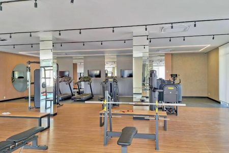 Apartamento à venda com 127m², 3 quartos e 2 vagas Apartamento à venda com 127m², 3 quartos e 2 vagasÁrea Comum - Academia