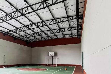 Apartamento à venda com 127m², 3 quartos e 2 vagas Apartamento à venda com 127m², 3 quartos e 2 vagasÁrea Comum - Quadra Coberta