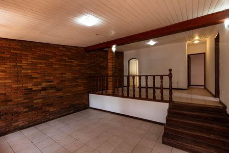 Sala de casa para alugar com 4 quartos, 398m² em Vila Ipojuca, São Paulo