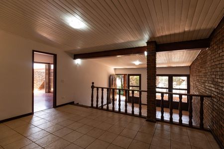 Sala de casa para alugar com 4 quartos, 398m² em Vila Ipojuca, São Paulo