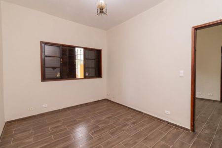 Casa para alugar com 2 quartos, 82m² em Vila Pierina, São Paulo