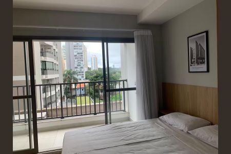 Sala/Quarto de kitnet/studio à venda com 1 quarto, 27m² em Jardim das Acacias, São Paulo