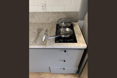 Studio para alugar com 27m², 1 quarto e sem vaga Studio para alugar com 27m², 1 quarto e sem vagaCozinha