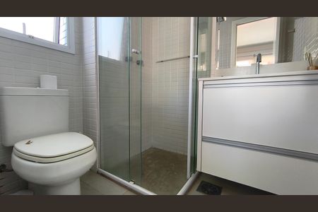 Banheiro de kitnet/studio para alugar com 1 quarto, 32m² em Vila Mariana, São Paulo