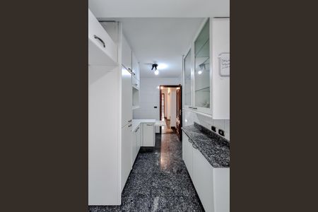 Casa à venda com 201m², 2 quartos e 2 vagasCozinha