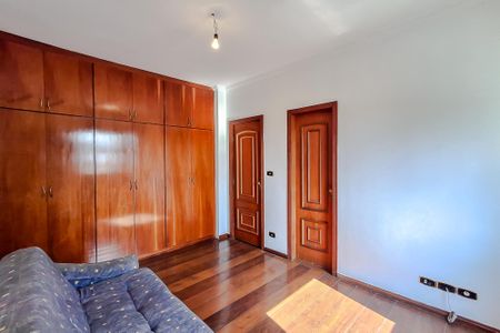 Casa à venda com 201m², 2 quartos e 2 vagasQuarto 1 - Suíte