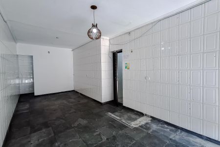Casa à venda com 201m², 2 quartos e 2 vagasGaragem