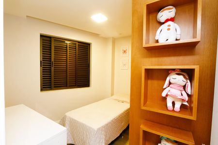 Apartamento à venda com 107m², 3 quartos e 2 vagasQuarto 3