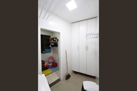 Apartamento à venda com 107m², 3 quartos e 2 vagasÁrea de Serviço