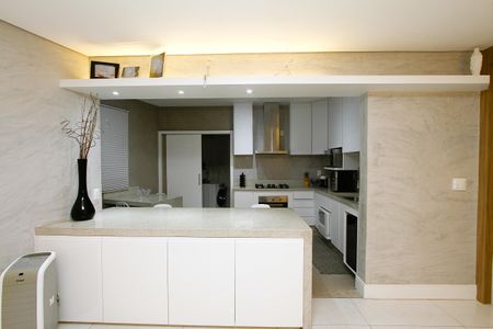 Apartamento à venda com 107m², 3 quartos e 2 vagasCozinha