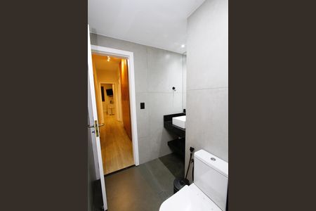 Apartamento à venda com 107m², 3 quartos e 2 vagasBanheiro Social
