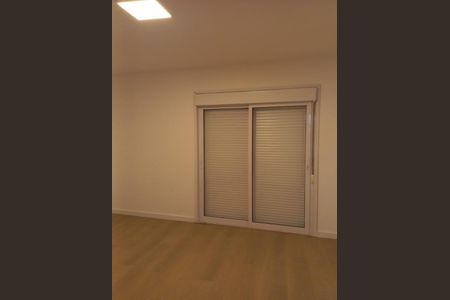 Casa à venda com 3 quartos, 134m² em Campo Grande, São Paulo