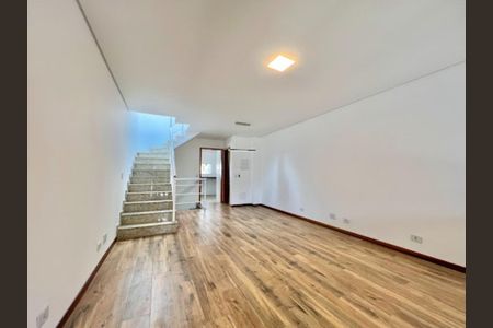 Casa à venda com 3 quartos, 134m² em Campo Grande, São Paulo