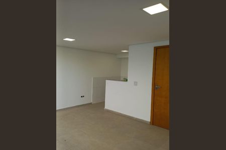 Casa à venda com 3 quartos, 134m² em Campo Grande, São Paulo