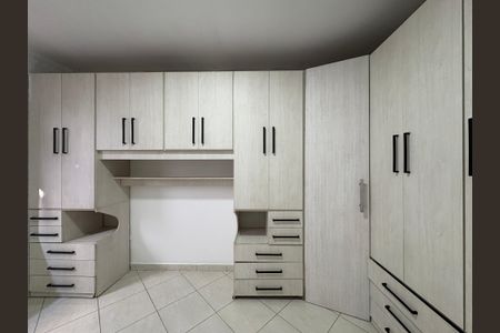 Suíte  de casa para alugar com 2 quartos, 70m² em Vila Duarte, São Paulo