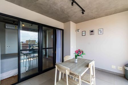 Studio à venda com 33m², 1 quarto e 1 vagaVaranda