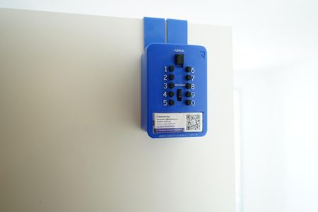 Apartamento para alugar com 40m², 2 quartos e 1 vagalockbox