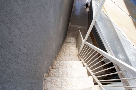 Casa para alugar com 257m², 4 quartos e 3 vagasEscada