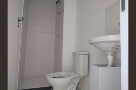 Banheiro de apartamento para alugar com 2 quartos, 28m² em Vila Jaguara, São Paulo