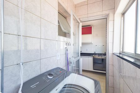 Apartamento para alugar com 55m², 2 quartos e 1 vagaÁrea de Serviço