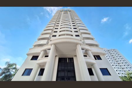 Apartamento para alugar com 50m², 2 quartos e 1 vagaFachada 