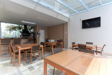 Apartamento à venda com 250m², 4 quartos e 4 vagasÁrea comum - Churraqueira 2