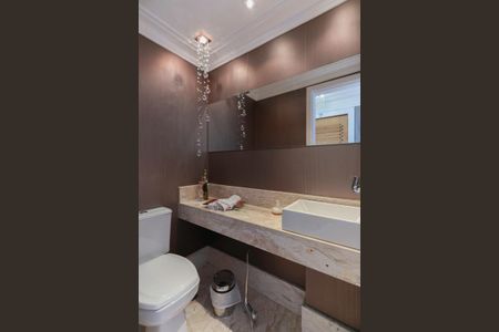 Apartamento à venda com 250m², 4 quartos e 4 vagasLavabo