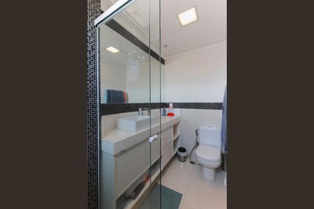 Apartamento à venda com 250m², 4 quartos e 4 vagasBanheiro da suíte 4