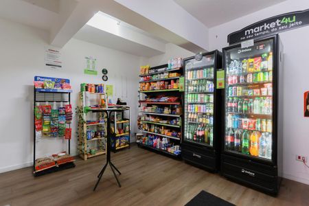 Apartamento à venda com 250m², 4 quartos e 4 vagasÁrea comum - Mini-mercado