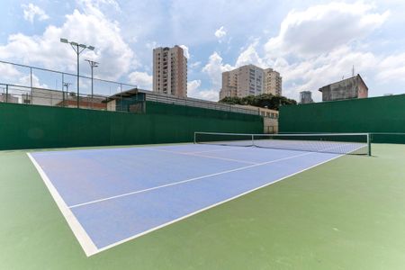 Apartamento à venda com 250m², 4 quartos e 4 vagasÁrea comum - Quadra de tênis