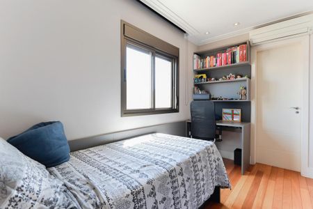 Apartamento à venda com 250m², 4 quartos e 4 vagasSuíte 4